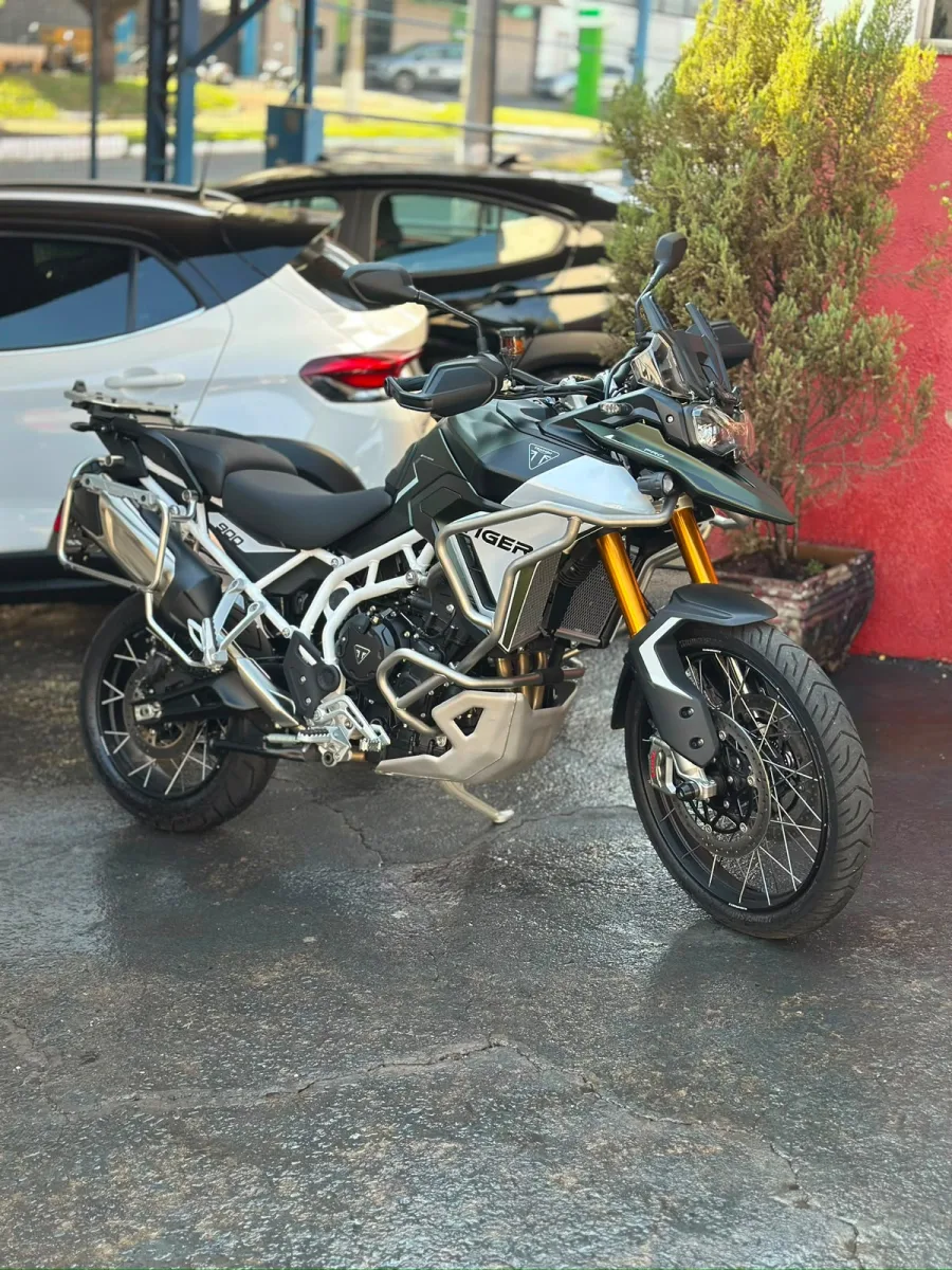 Tiger 900