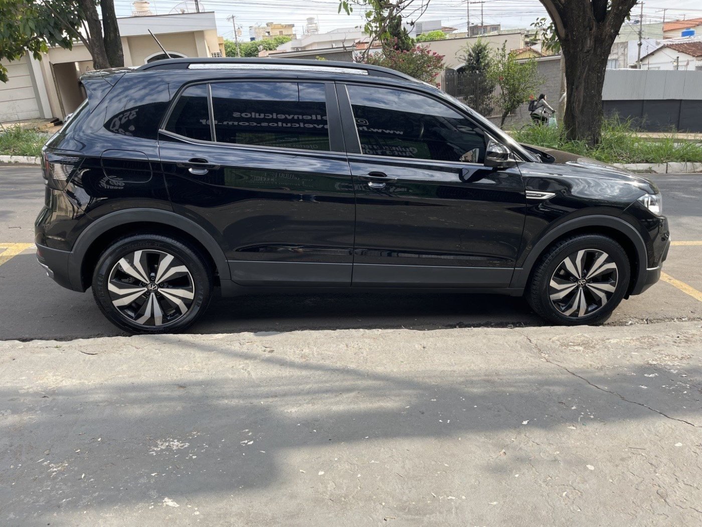 VOLKSWAGEN T-CROSS1.0 200 TSI TOTAL FLEX COMFORTLINE AUTOMÁTICO 2022